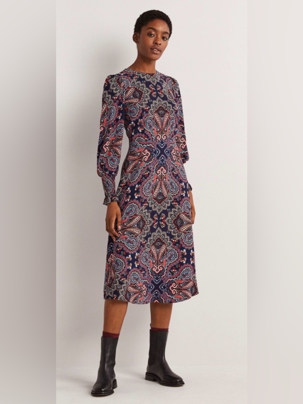 Boden Smocked Cuff Midi Dress in Navy Botanic Paisley - Size US 8R